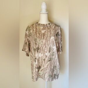 Abercrombie & Fitch Men’s Soft Essentials Vintage Inspired Fit Camo Tee | Medium